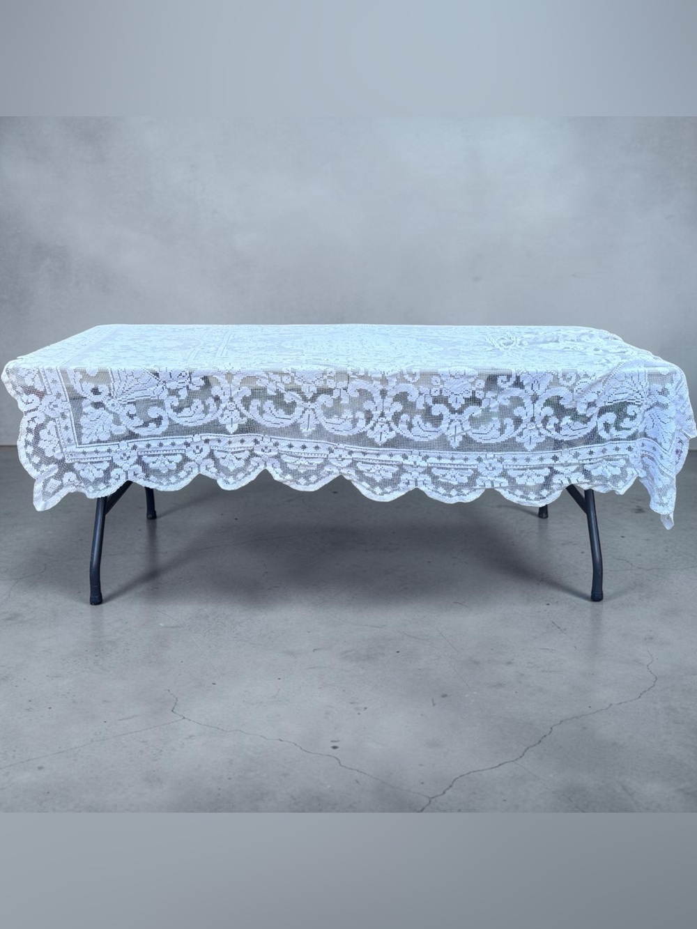 🤍 Beautiful vintage lace with timeless elegance.